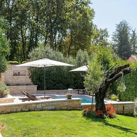 Vidova By Istrialux * Basici