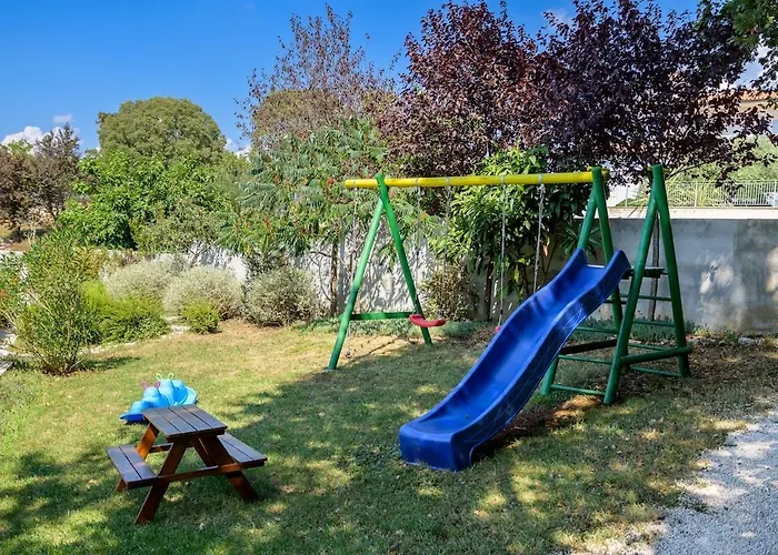 Vidova By Istrialux Vila Basici