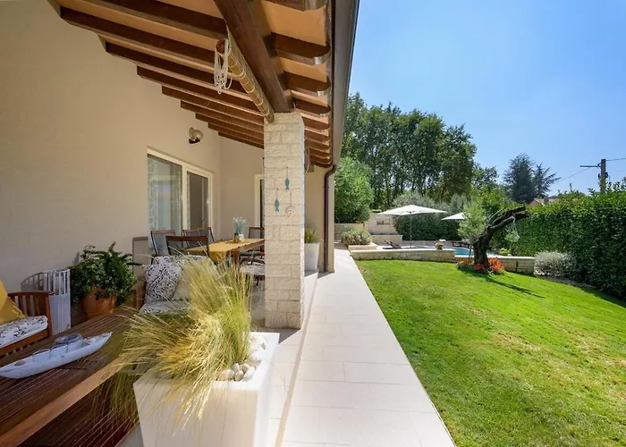 Vila Vidova By Istrialux *